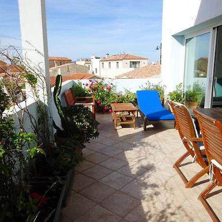 White - San Pantaleo Apartment Luaran gambar