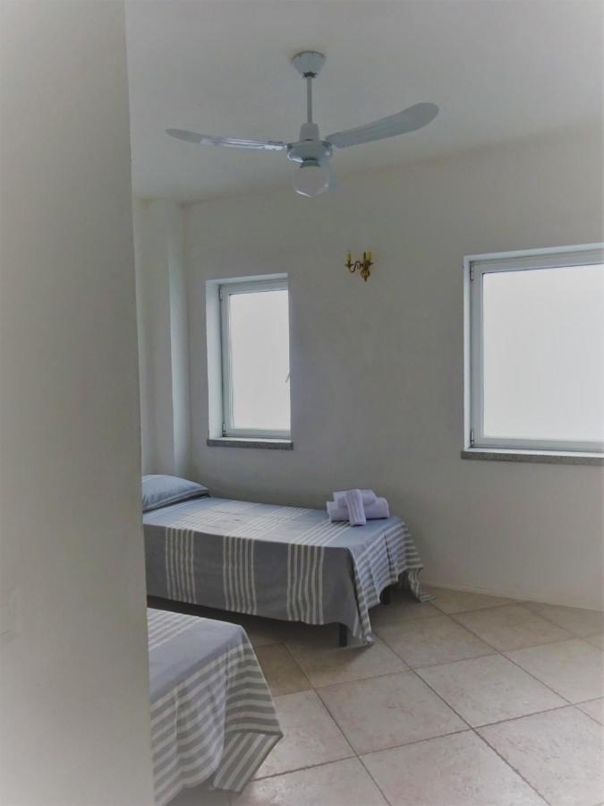 White - San Pantaleo Apartment Luaran gambar