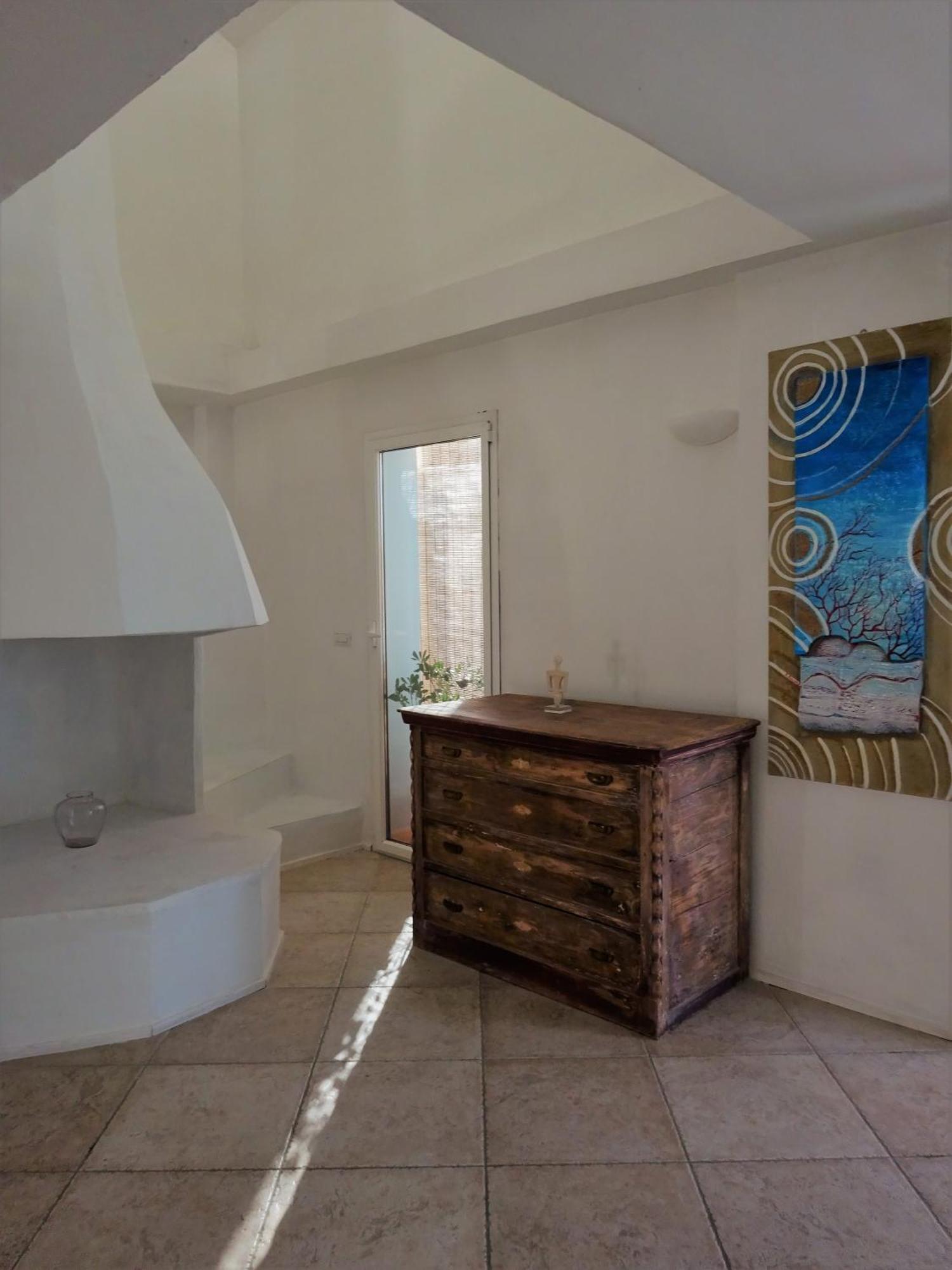 White - San Pantaleo Apartment Luaran gambar