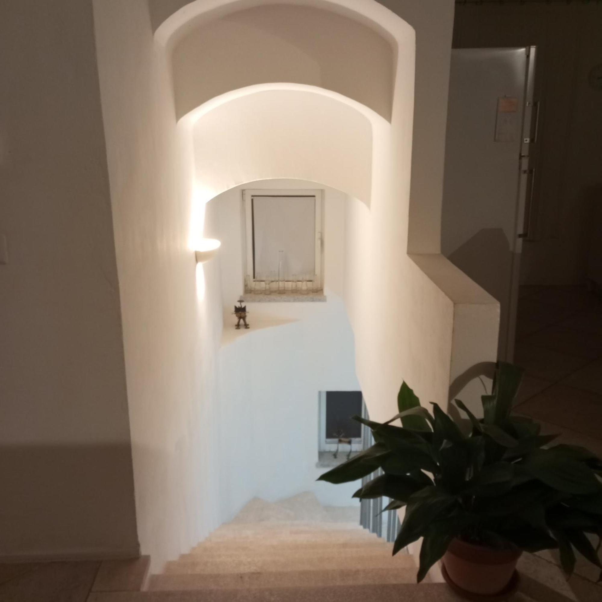 White - San Pantaleo Apartment Luaran gambar